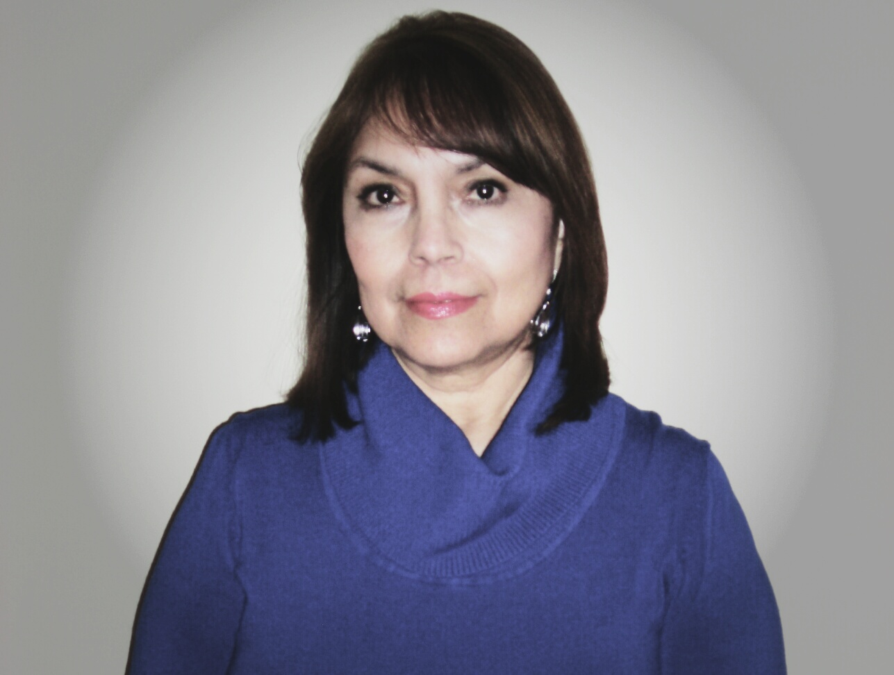 																	Rosa																 Tezanos-Pinto							